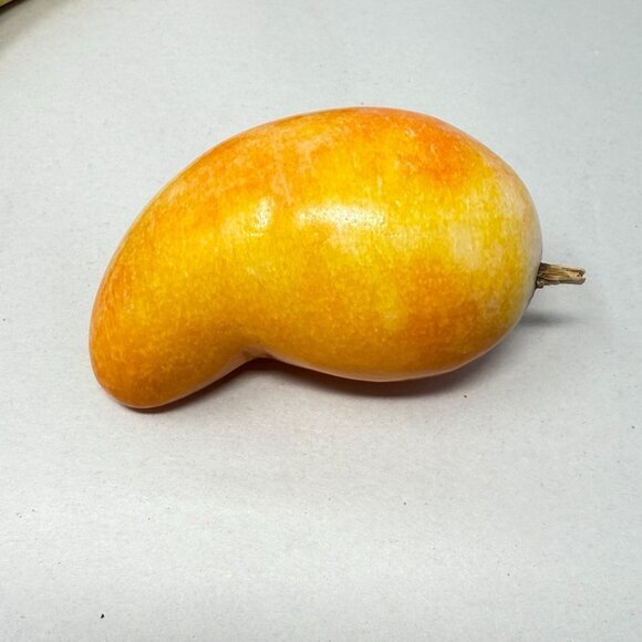 Alabaster Fruit Set of 4 Pieces Banana Apples Mango Stone Marble Vintage - Picture 4 of 16